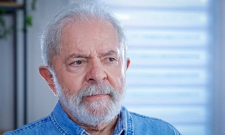 Lula estuda retorno do imposto sindical
