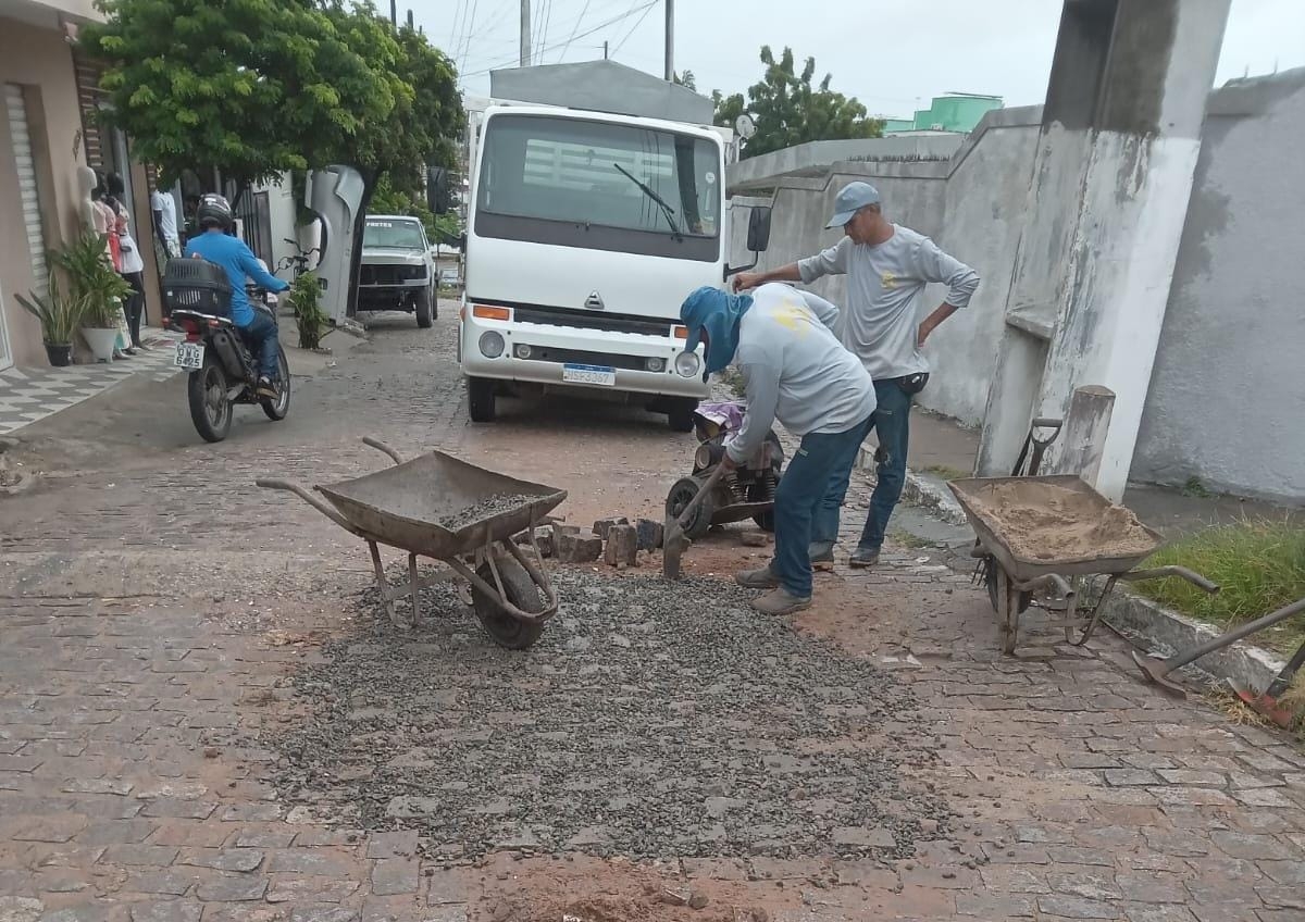 Mais de 200 ruas de Natal receberam operação tapa buraco