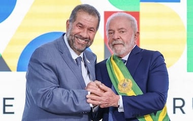 PGR que pede condenação de Bolsonaro é a mesma que arquivou investigação de roubo bilionário do INSS