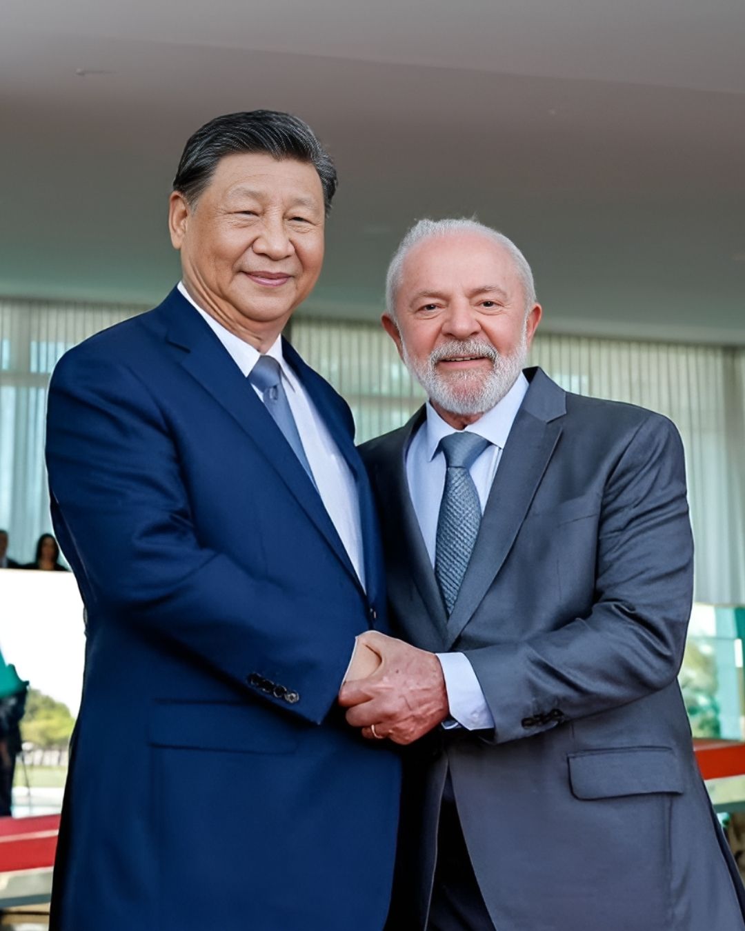 Montadoras alertam Lula: pacote pró-China pode causar corte de R$ 60 bilhões e demissões em massa