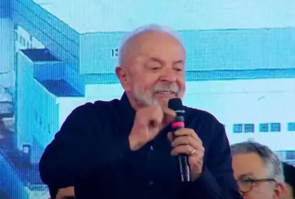 Presidente Lula chama Eduardo Bolsonaro de traidor e pede cassação