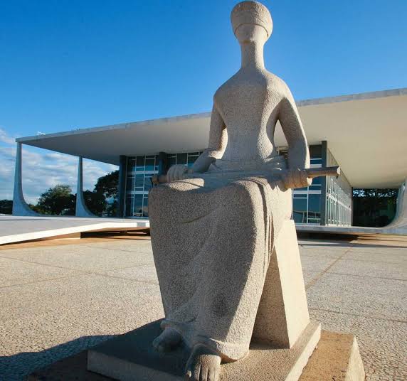 Juízes e promotores corruptos poderão ser demitidos e perder aposentadoria com a reforma administrativa