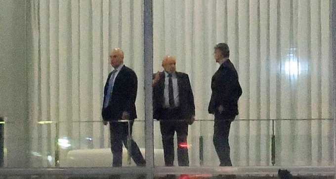 Lula realiza jantar com ministro do STF mas flopa