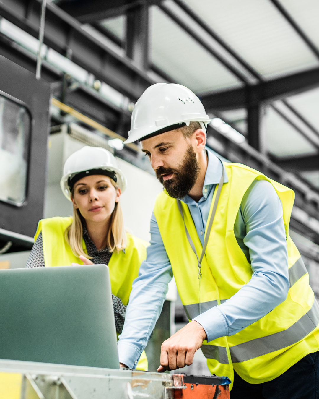 Indústria brasileira tem em agosto o pior desempenho em 10 anos, aponta CNI