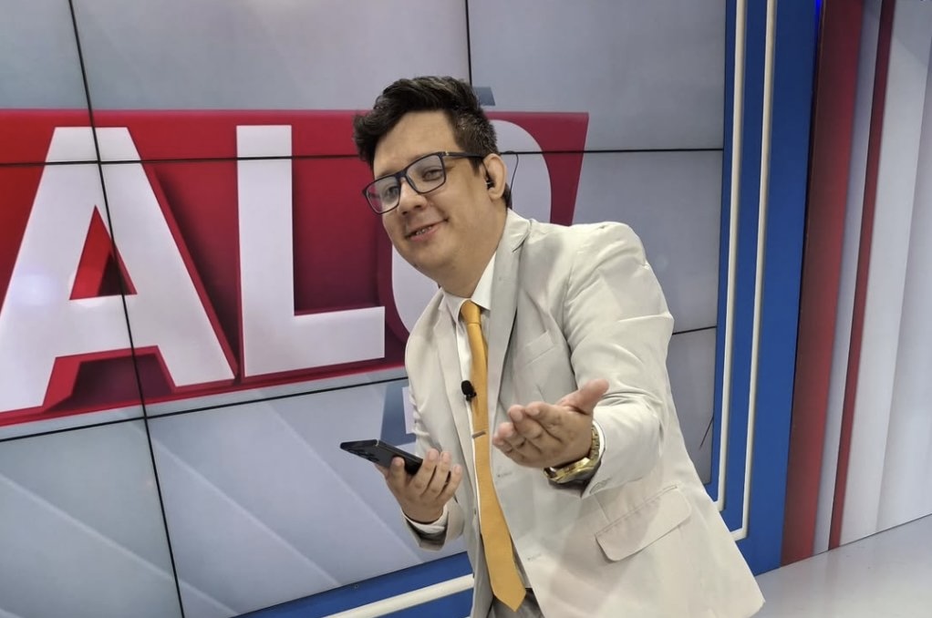 Morre jornalista de fofoca Erlan Bastos